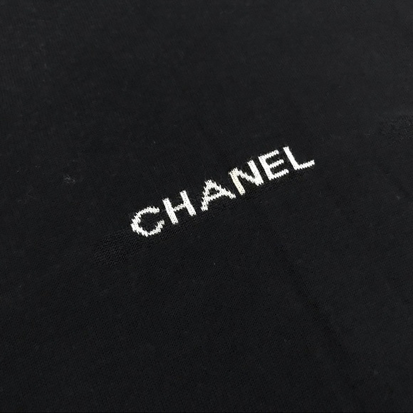 Authentic Vintage Chanel Knit T-Shirt in Black - Picture 2 of 5